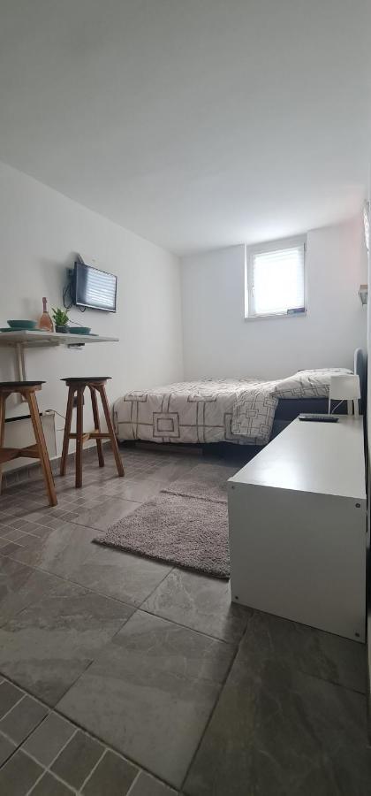 Apartment Roberta ซาเกร็บ ภายนอก รูปภาพ