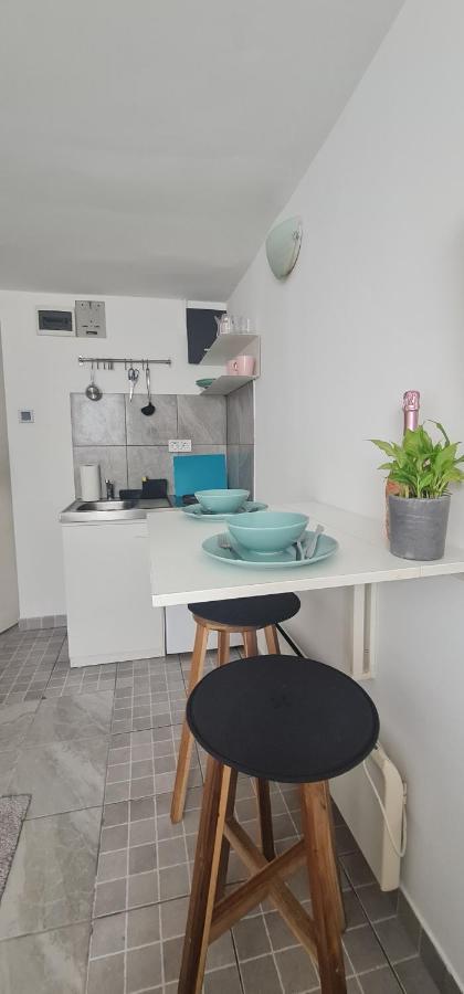 Apartment Roberta ซาเกร็บ ภายนอก รูปภาพ